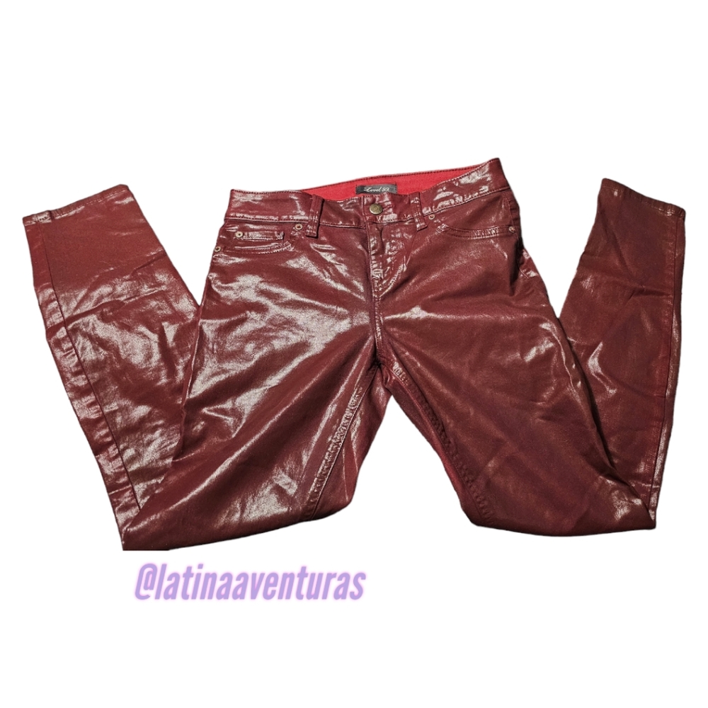 Level 99 Skinny Jeans